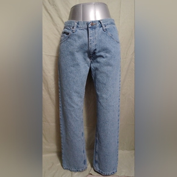 A Wrangler Red Tab Straight Leg Denim Jeans - Picture 2 of 5